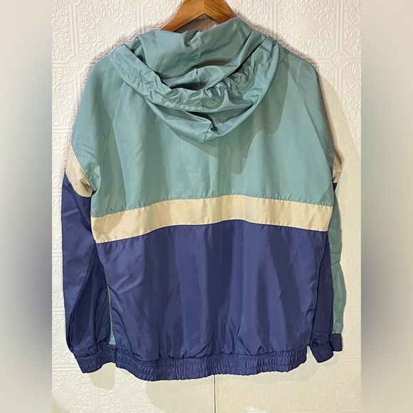 Jacket - Picture 3 of 3